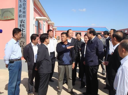 20111130102532677.jpg
